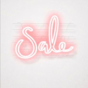 Sale! 🌸🎈🛍🎉🏷